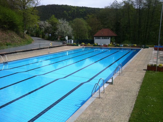 Bild Freibad Weißenbrunn